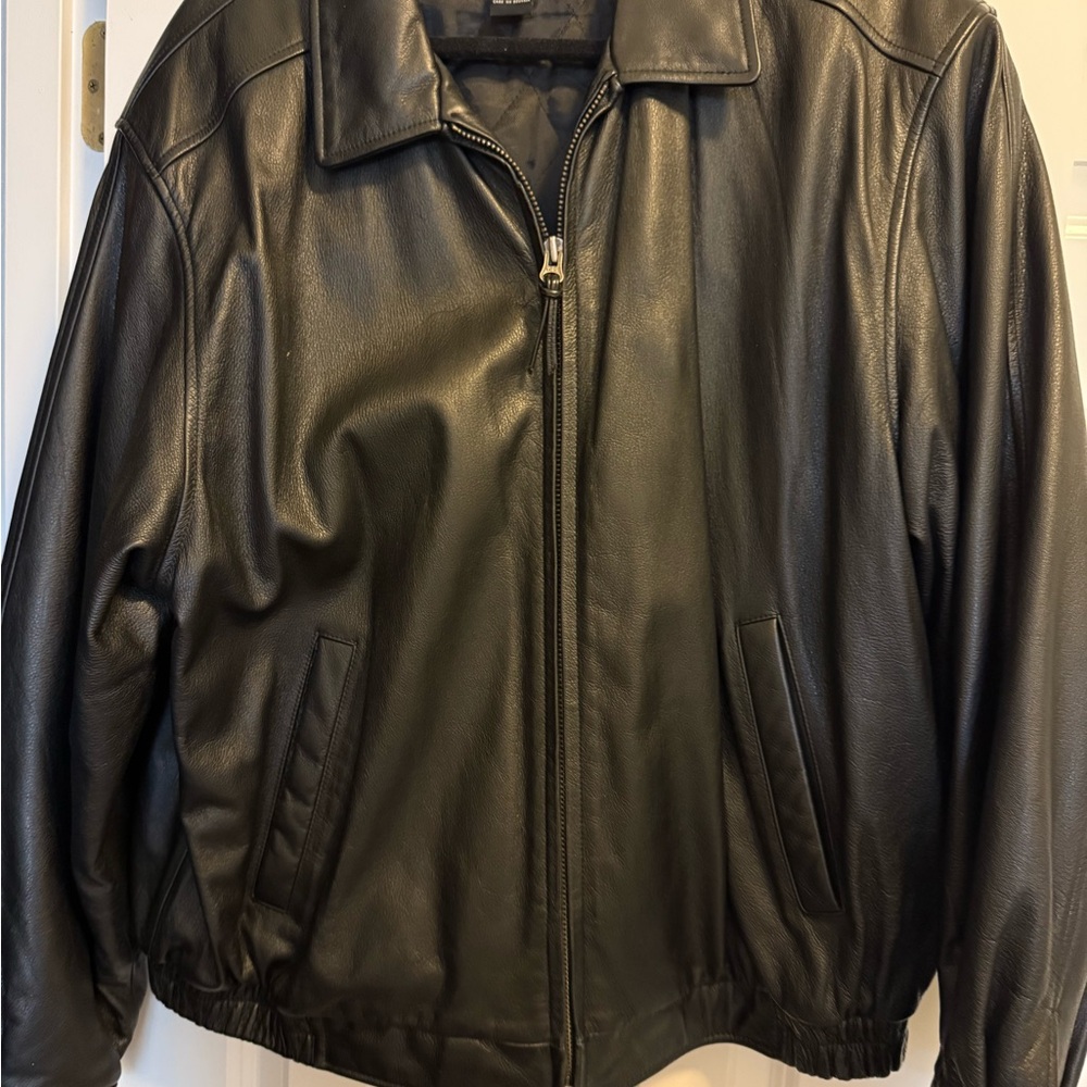 Croft & Barrow Black Leather Bomber Jacket